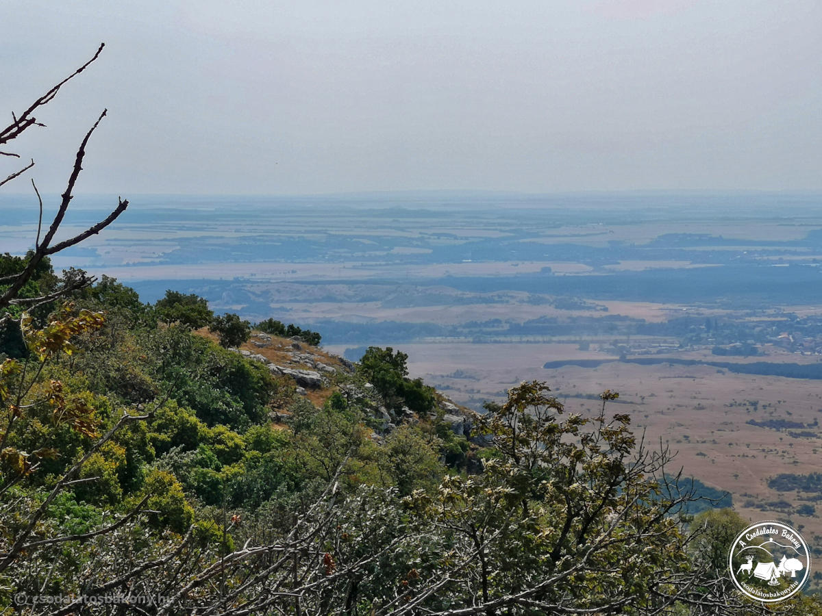 A fantasztikus panorámájáról híres Mórocz-tető - Tiltott hely vagy nem?